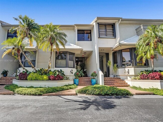 Photo - 2676 NE 135th St