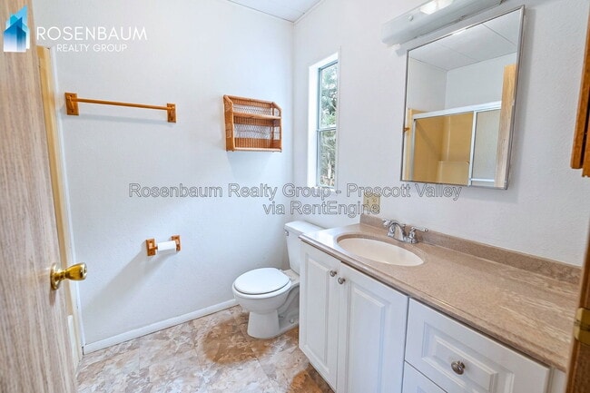 Photo - 1321 Chestnut Trail
