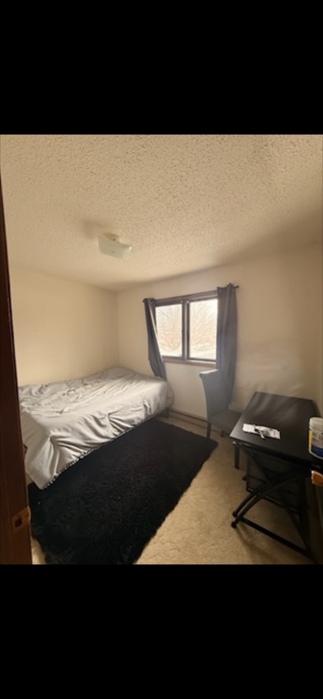 Photo - 3103 Covent Garden St S