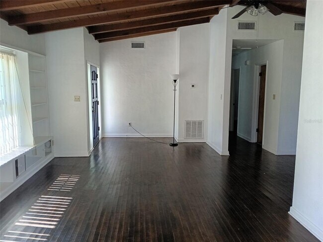 Photo - 10611 Dixon Dr