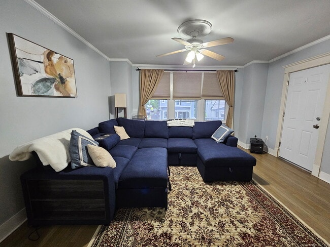 Building Photo - 108 Concord St Unit 2nd Floor Rental