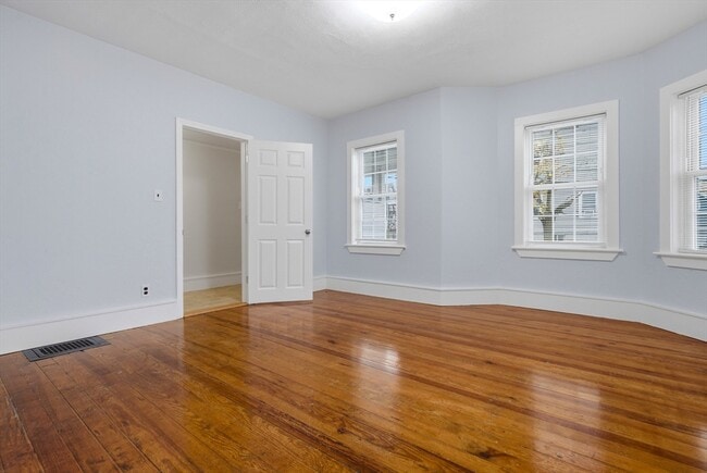 Photo - 42-46 Wyeth St Unit 1