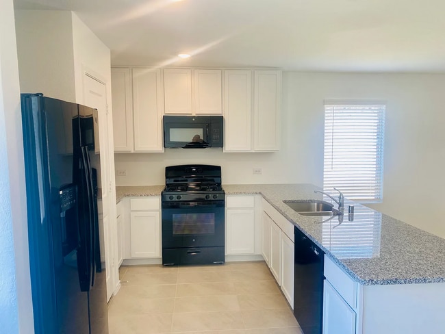 Photo - 1408 Vattier St