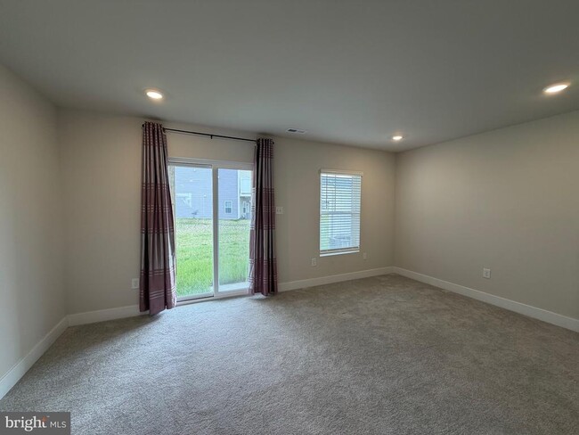 Photo - 24852 Wye Ml Ln