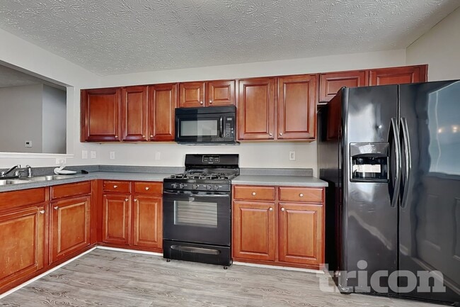 Photo - 166 Cobbler Cove Dr