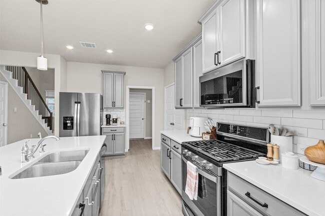 Photo - 18503 Sunrise Maple Dr