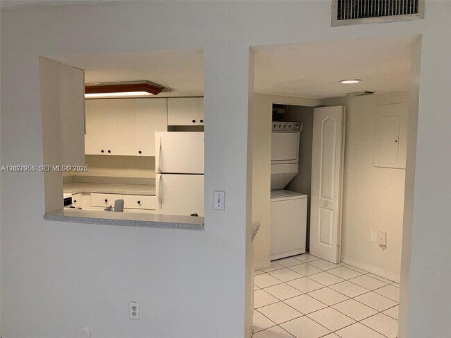 Photo - 9631 SW 138th Ave Unidad 9631