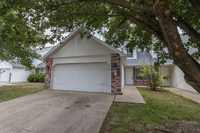 Photo - 304 Nikki Way Townhome