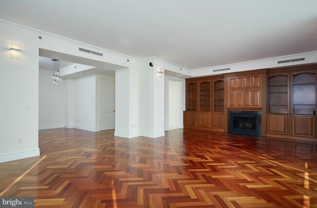 Photo - 3150 South St NW Unit 1D