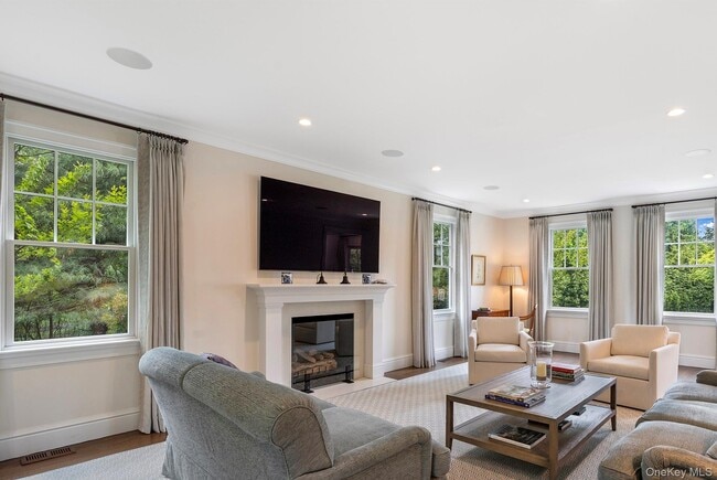 Photo - 150 Harvest Ln