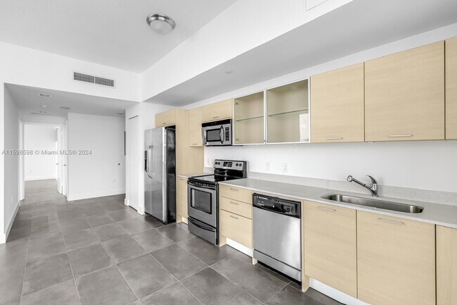 Photo - 350 NE 24th St Unit 1010