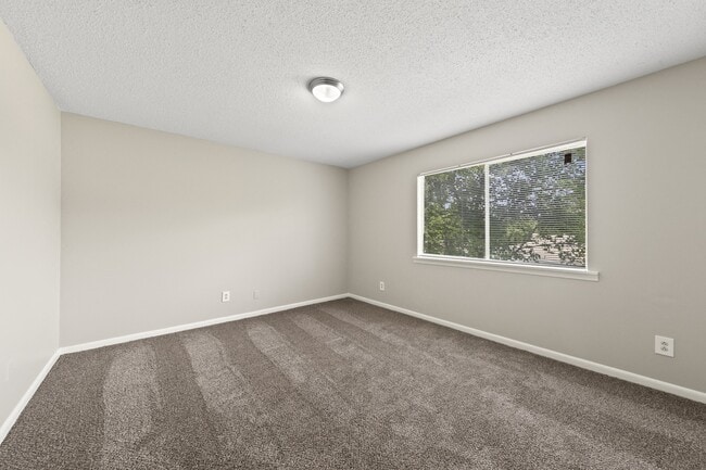 Photo - Center Pointe Landings