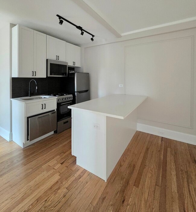 Photo - 2746 N Hampden Ct