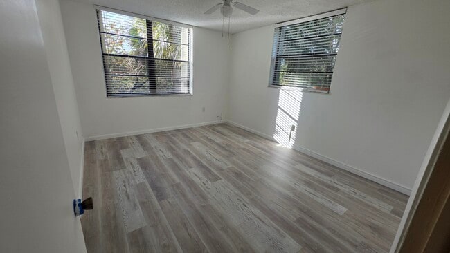 Photo - 10855 SW 112th Ave Unit 309