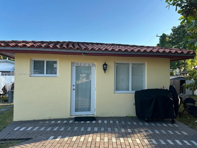 Photo - 5440 SW 101st Ave