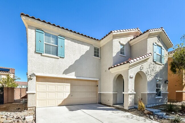 Photo - 710 Loughton St