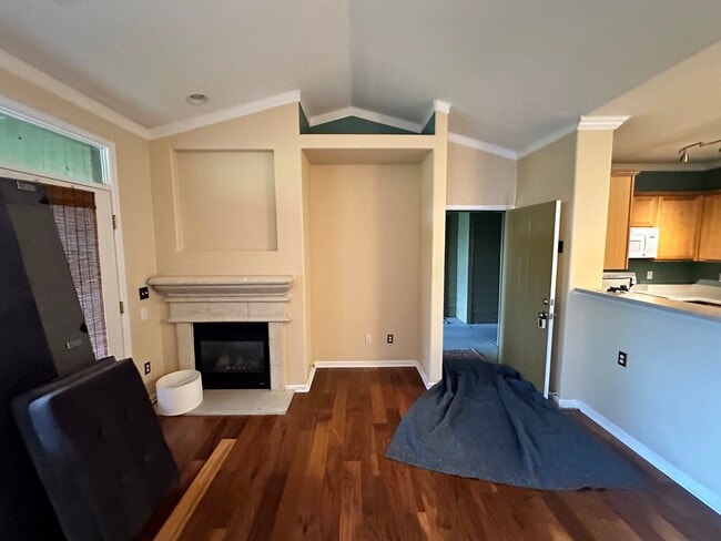 Photo - 8035 Lee Dr Unidad 201