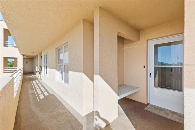Photo - 4570 Pinebrook Cir Unit 503