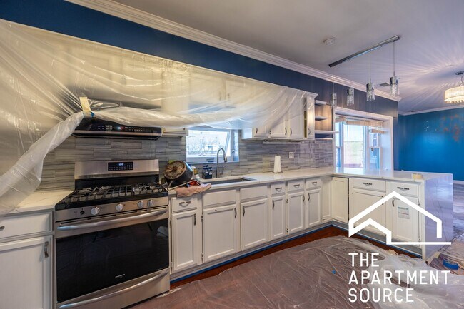 Photo - 6712 N Clark St Unit 2