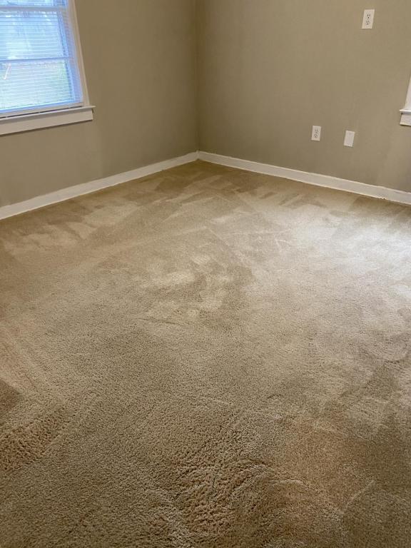 Photo - 618 Robinson Dr