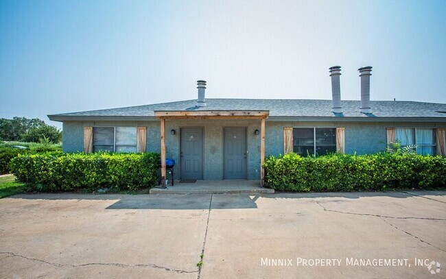 Building Photo - 6103 36th St Unit B Rental