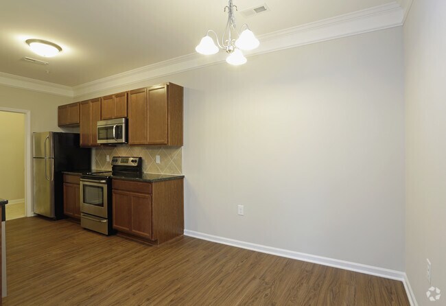 2HAB, 2BA - 1,271 ft² - Área de comedor