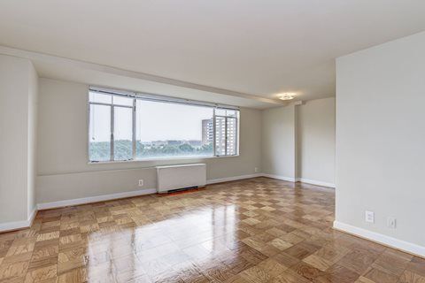 Monticello at Southern Towers
