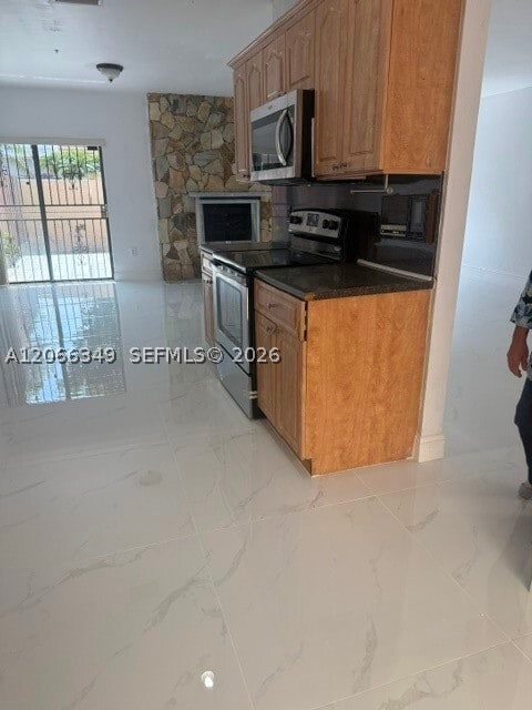 19630 Cypress Ct E