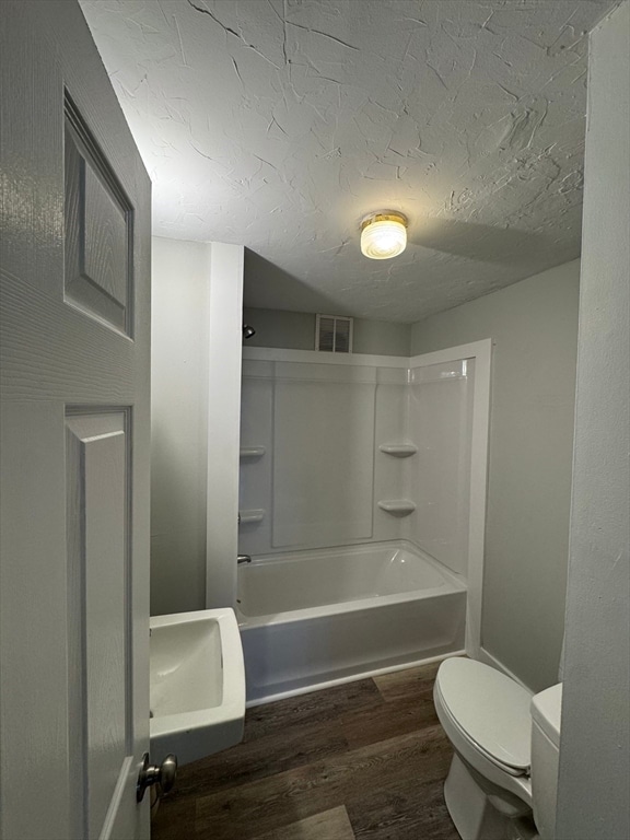 Photo - 25 1/2 Porter St Unit 1