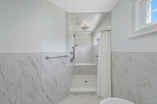 Photo - 5415 Skunk Ln