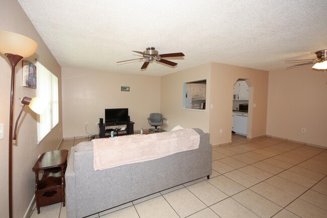 Photo - 11824 Bayonet Ln