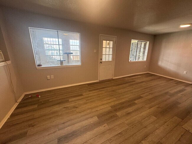 Photo - 520 Hidalgo St Unidad 1