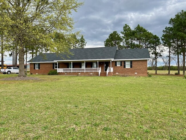 Photo - 5715 NC-581 House