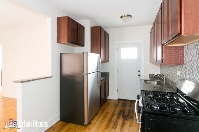 Photo - 3825 N Fremont St Unit M462