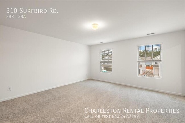 Photo - 310 Surfbird Rd