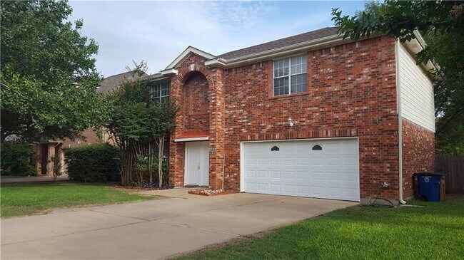Building Photo - 8408 Cahill Dr