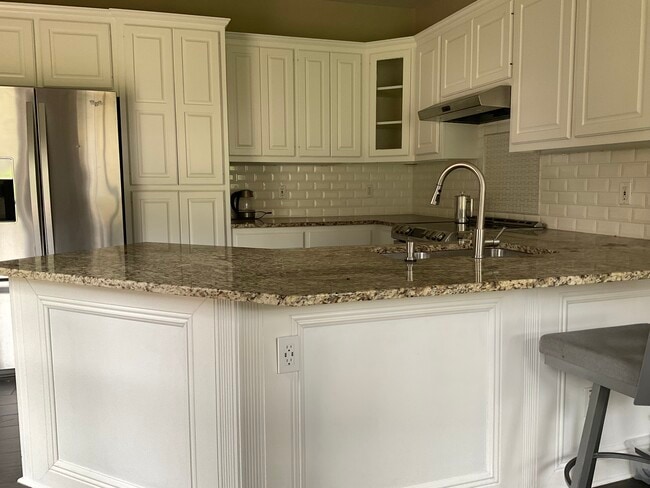 Photo - 7307 Moss Brook Dr