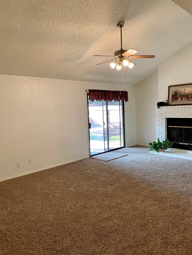 Photo - 1797 E Solar Ave