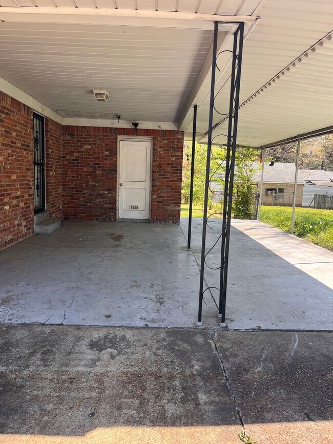 Photo - Great Property in quite Neighborhood