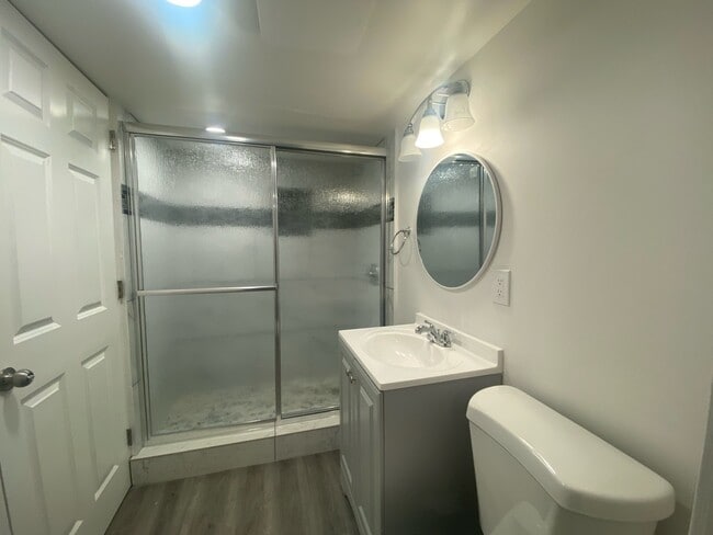 Unit 2 Bathroom - 11636 59th Ave S Unit 2