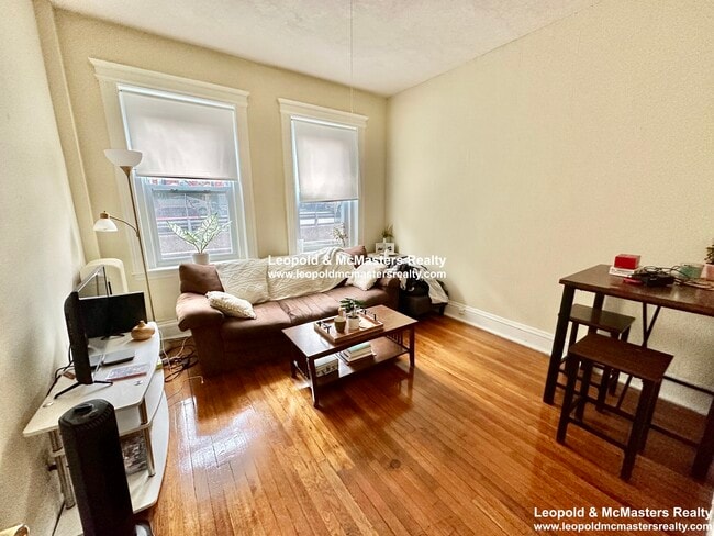 Photo - 92 Gordon St