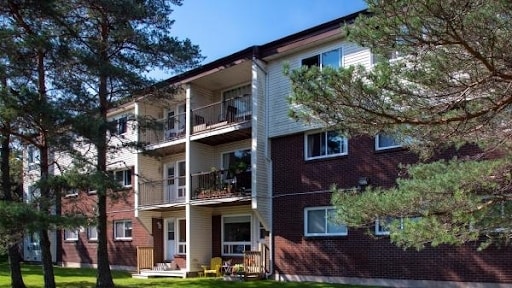 Photo - 175-211 Harlington