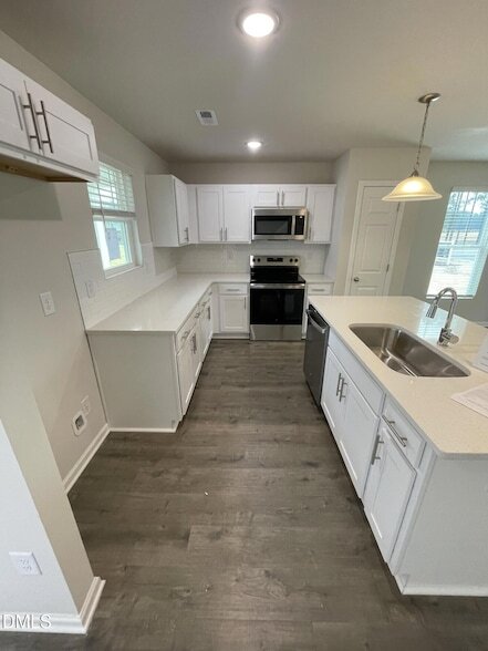 Photo - 1012 Peony Ln