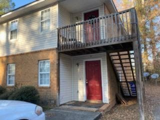 Building Photo - 1548 Hamilton Dr Unit 201