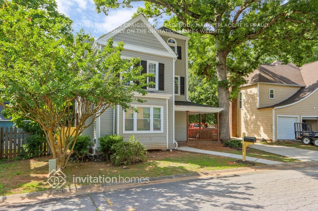 Building Photo - 1358 Briers Dr