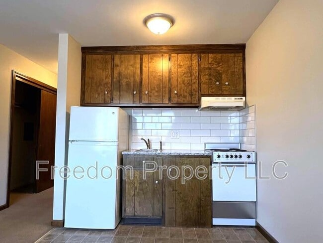 Photo - 65 East St Unit 11