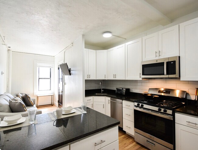 Westland & Hemenway Apartments