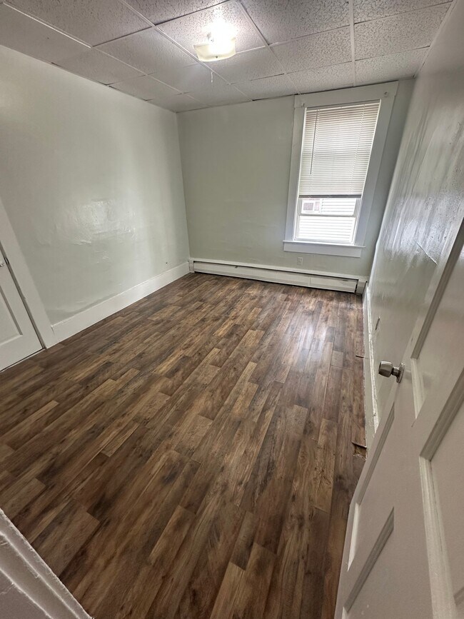 50 Knox St Unit 2