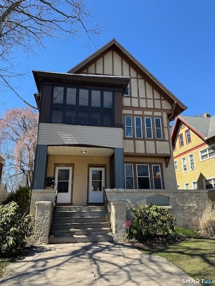 Building Photo - 814 Orange St Unit 1