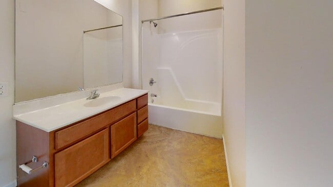 Photo - Windsor West Apartments